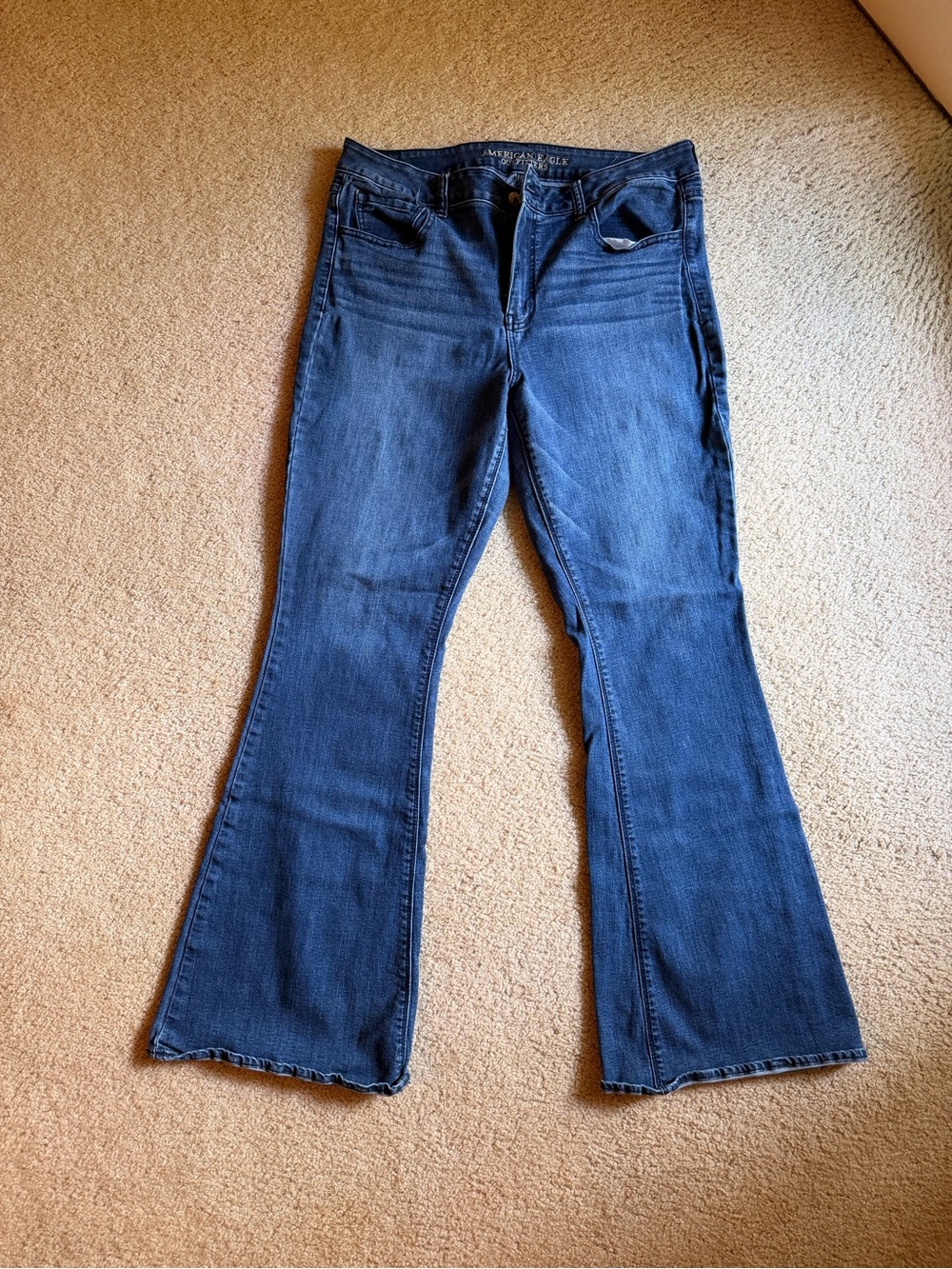 Women's American Eagle Hi-Rise Artist Super Stretch Jeans - 16 Long